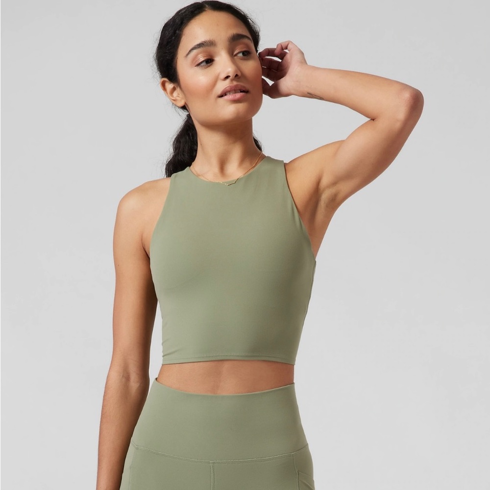 NWT Athleta Crop Train Bra - XS